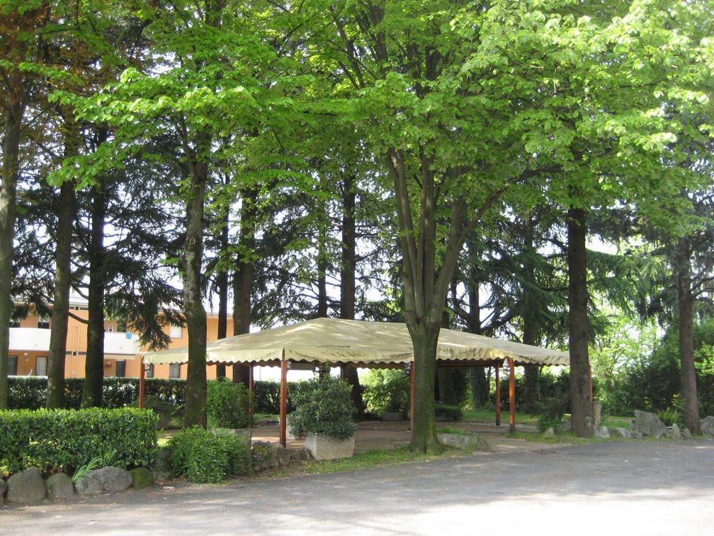 Albergo Ristorante Rosade Tavagnacco Exterior photo