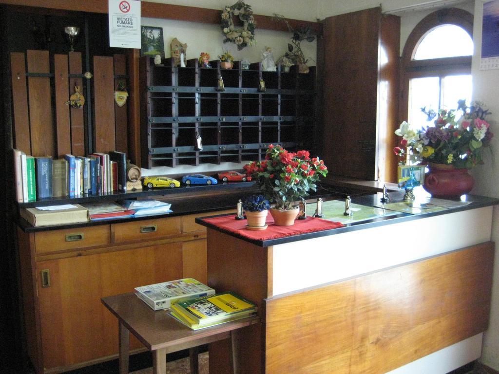 Albergo Ristorante Rosade Tavagnacco Exterior photo